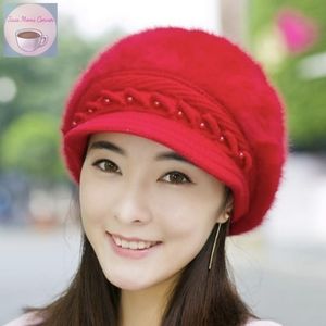 Yajia Knit Rabbit Fur Lined Faux Pearl Beret Red